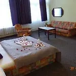 Hana 3*