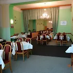 Hana 3*
